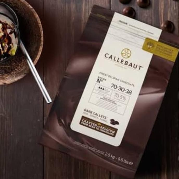 

Callebaut 70% Dark Chocolate Belgian Choco Callets Repack 500gr