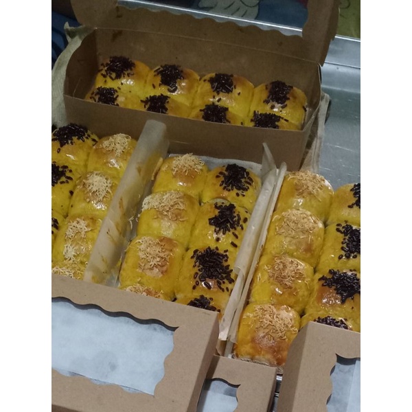 

BOLEN PISANG COKLAT KEJU