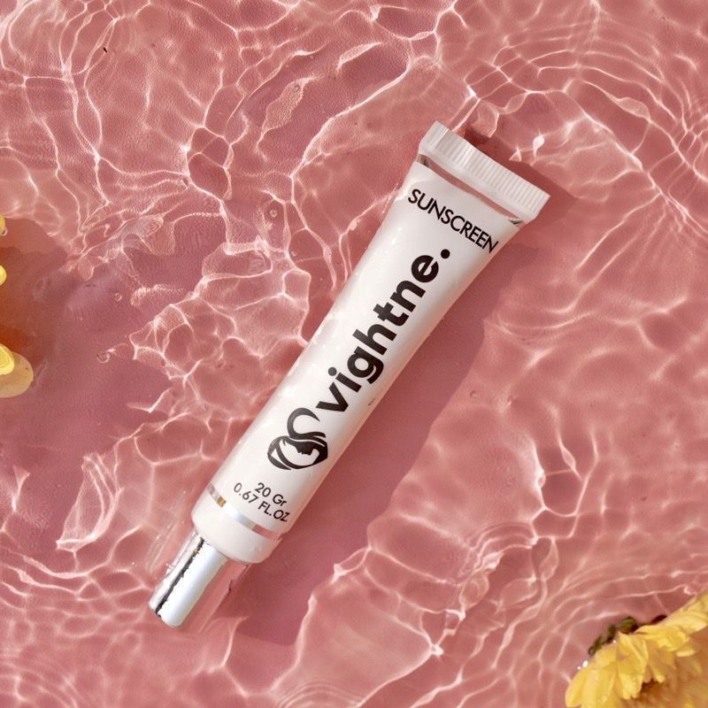 BPOM VAVL BEAUTE Vightne Sunscreen Tabir Surya Sunblock Wajah Pelindung
Wajah dari Matahari