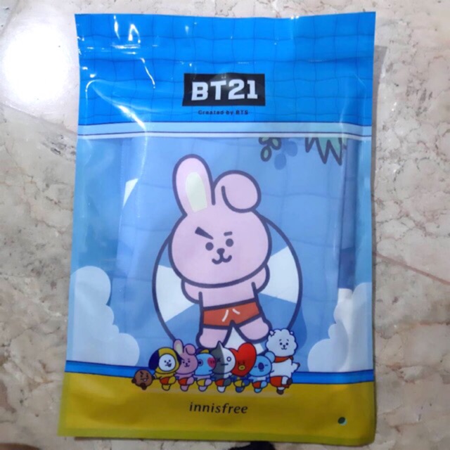 BT21 INNISFREE BEACH TOWEL - COOKY
