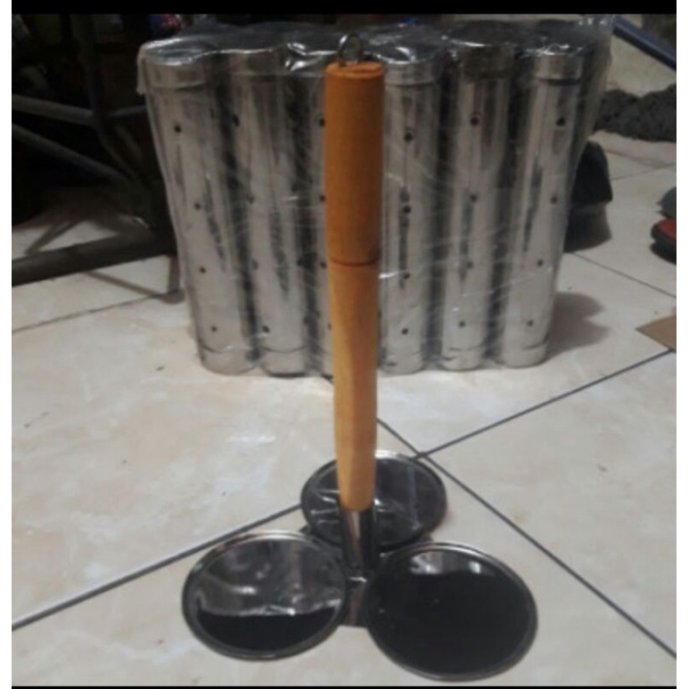 

Cetakan peyek isi 3lubang