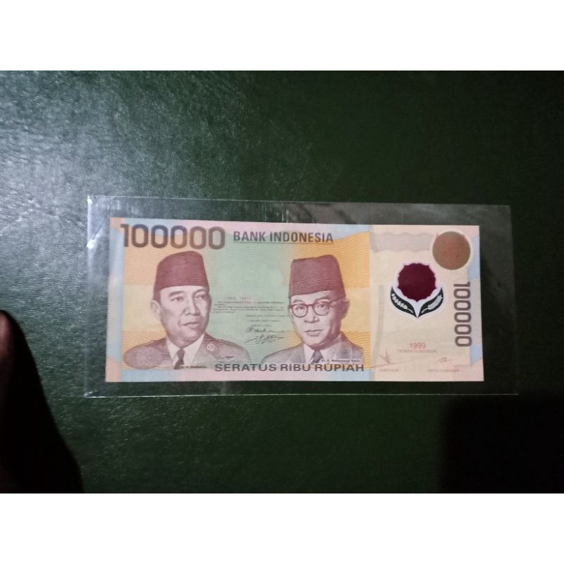 Uang Kuno 100000 Polymer Soekarno Prefik Baca Grade Aunc