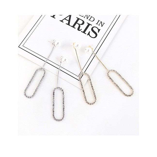 LRC Anting tusuk Fashion plated Diamond And Pearl Openwork Earrings Y63255