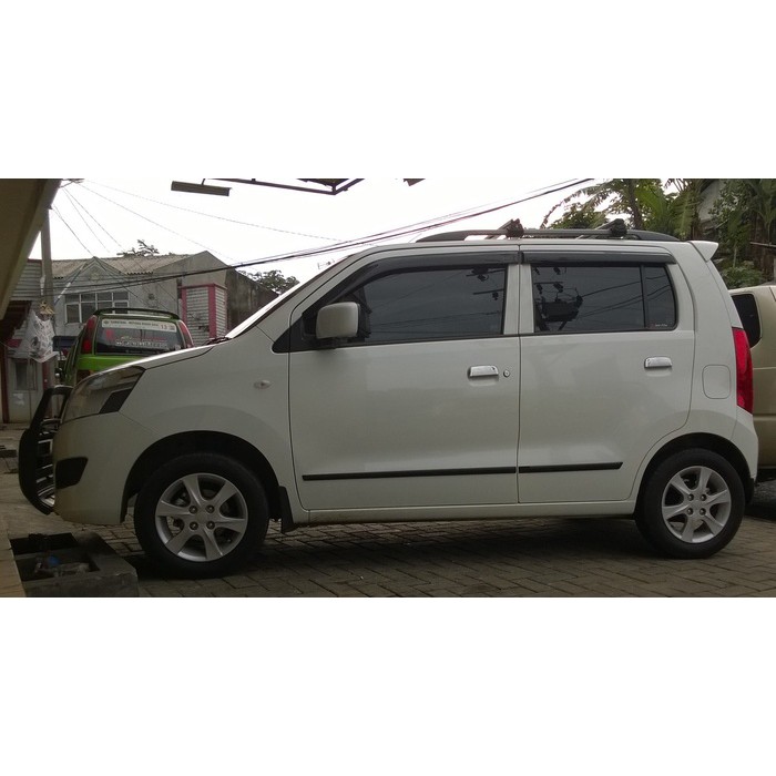 Side Body Moulding Sewarna Body Karimun Wagon R | Gratis Pemasangan