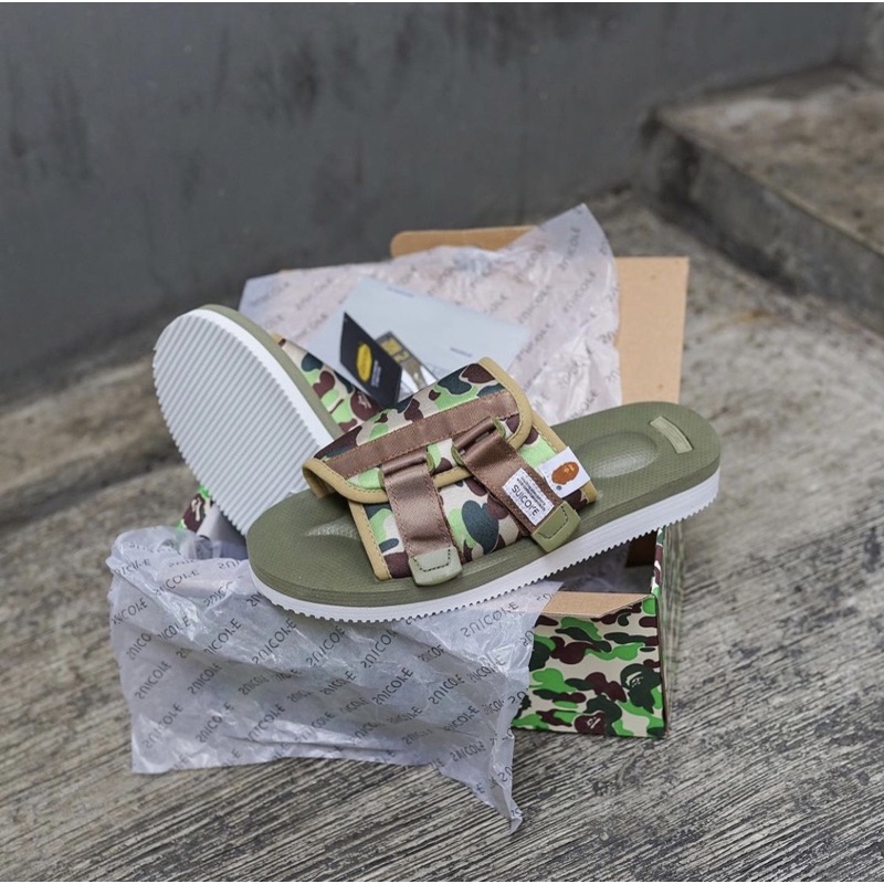 sandal Suicoke Japan x Bape - Olive