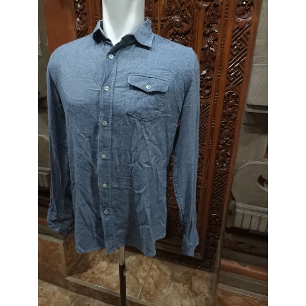 Kemeja Denim Pria ukuran L