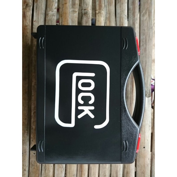 (termurah kah?) gun chase koper senjata mungkin untuk glock, desert eagle, FN 1911, dcobra