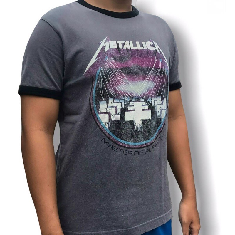 KAOS UNIQLO METALLICA "MASTER OF PUPPETS"