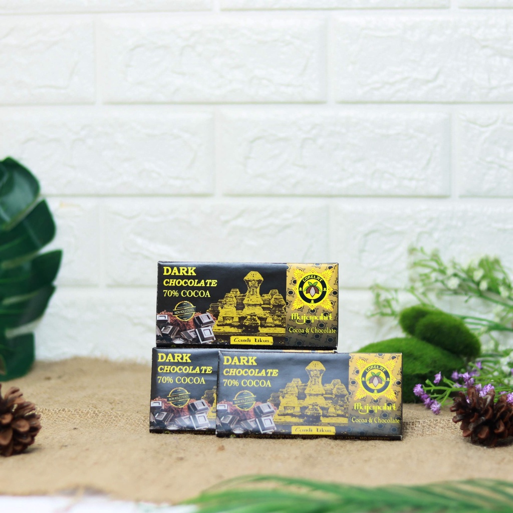 

Dark Chocolate 70% 30 gr/Coklat Batangan/Coklat Bar/Dark Coklat/Cokelat Majapahit