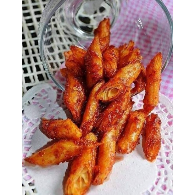 

Lumpiah Cikruh/Lumpiah Gulung ( Popia)/Lumpia Kering/Kripik Lumpia Termurah