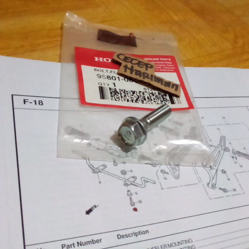 Baut barstep depan honda kirana kharisma supra x125 original ahm