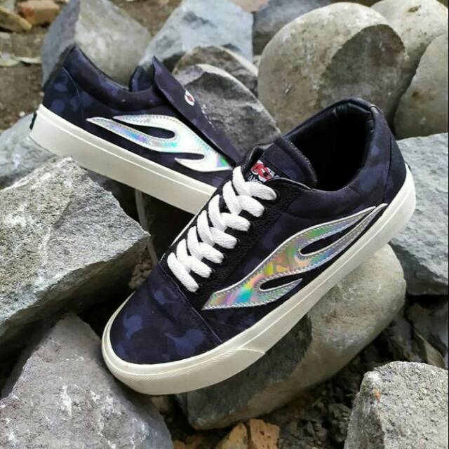 SPOKAT GDCK X ELFAMOUS,SIZE:42 LENGKAP NOMINUS