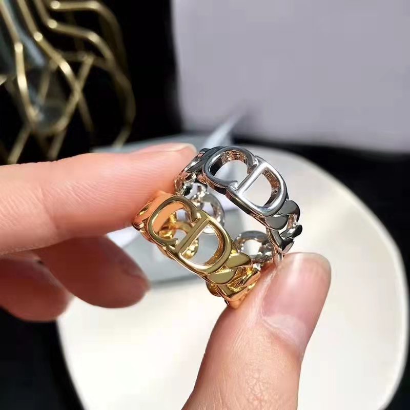 Cincin CD Gaya Eropa Dan Amerika