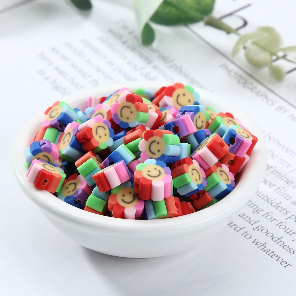 50Pcs / Lot Manik-Manik Spacer Bentuk Bunga Matahari Senyum Bahan Polymer Clay 10mm Untuk Membuat Perhiasan Handmade DIY