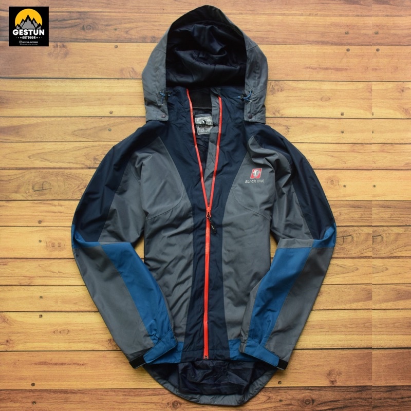 JAKET OUTDOOR BLACKYAK SECOND