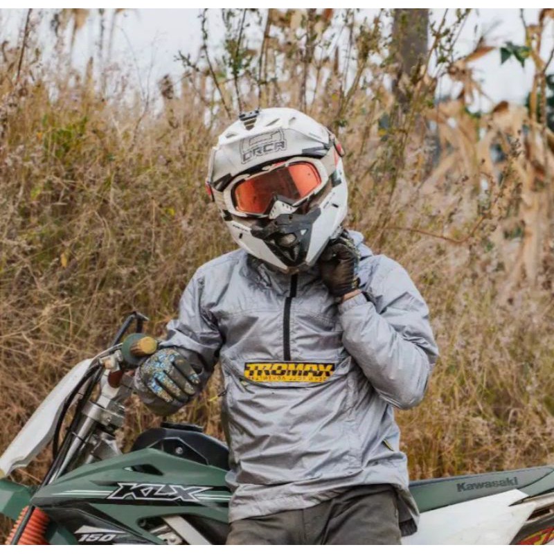 Jaket KANGOROO TROMAX