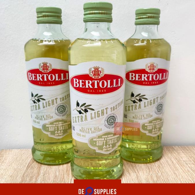 

BAYAR COD Bertolli Extra Light Olive Oil 500ml - Minyak Zaitun Soft Masak Goreng PROMO