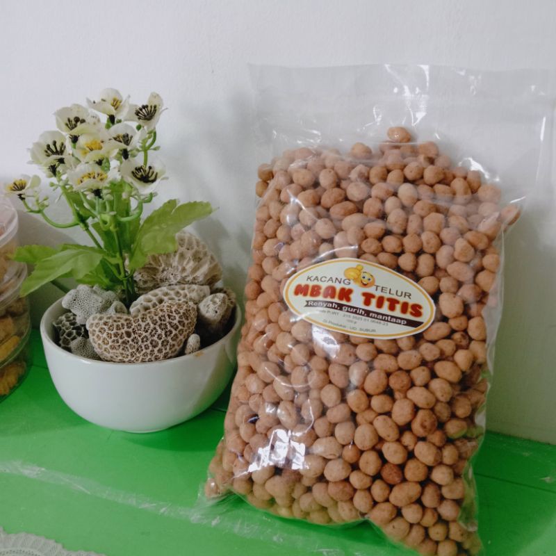 

Kacang Telur Mbak Titis 1kg