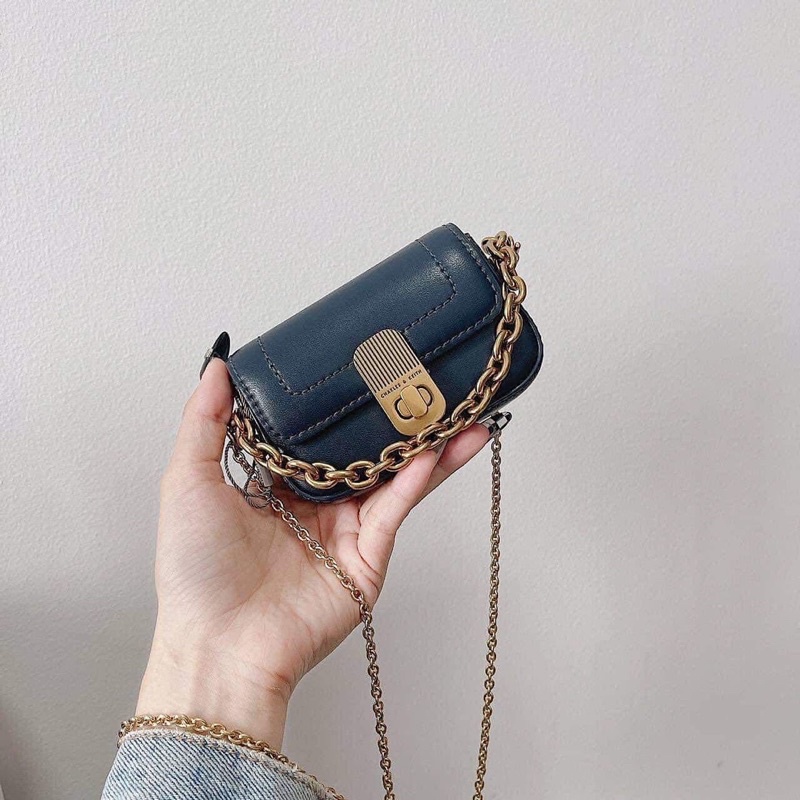 Enya Chain Mini Bag