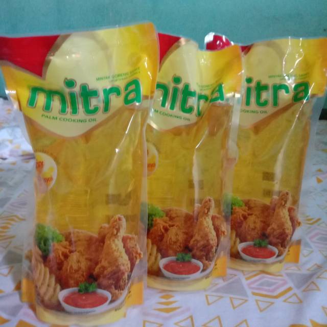 

Minyak goreng Mitra 1 liter MURAH