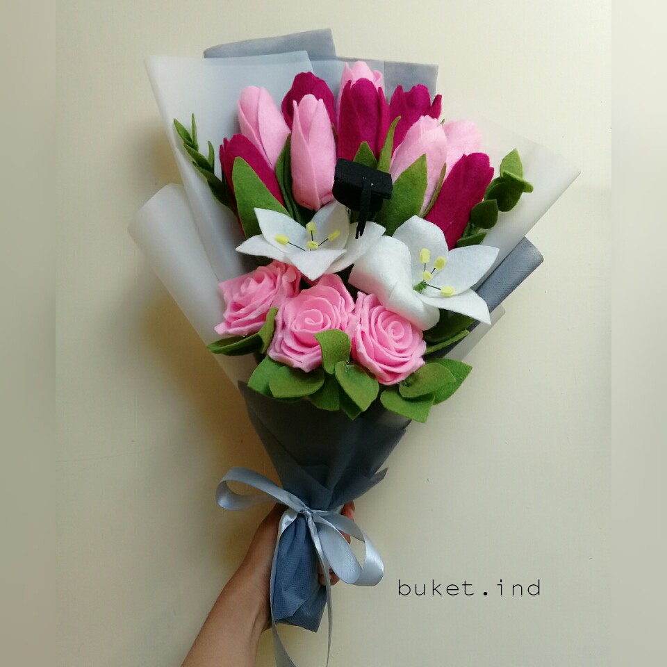Buket Bunga Kombinasi Bouquet Of Tulip Roses Lilly Flower Special Big Bouquet Shopee Indonesia