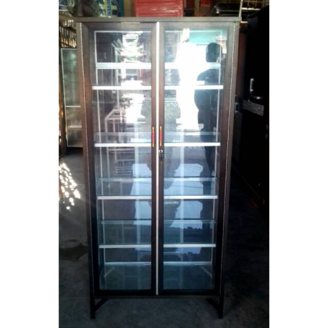 Lemari Serbaguna Aluminium 2 Pintu Frame Coklat Kaca Polos Lemari Serbaguna Aluminium 2 Pintu Frame Coklat Kaca Polos