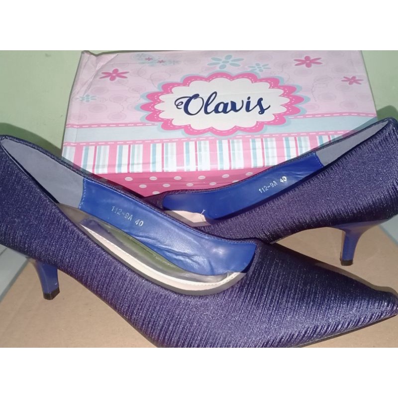 Sepatu Heels Biru Navy OLAVIS