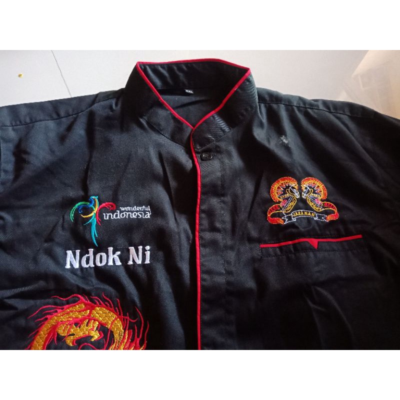 Tambah bordir nama untuk hem.BUKAN HARGA HEM!!!