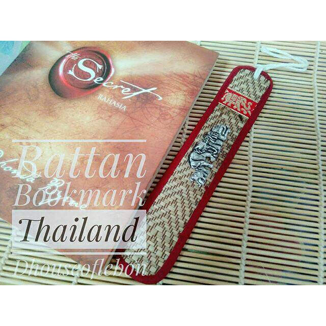 

Bookmark / Pembatas Buku Unik : Rattan Bookmark Thailand