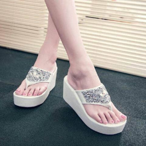 Sepatu Sandal Wedges Putih TB19