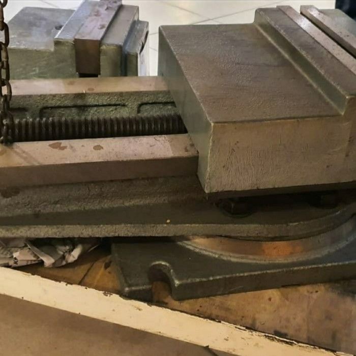 catok/ragum putar ukuran 12in body besar