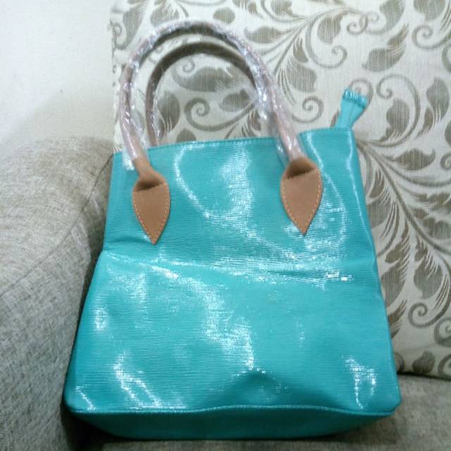 set tas hijau tosca wanita dengan dompet jinjing