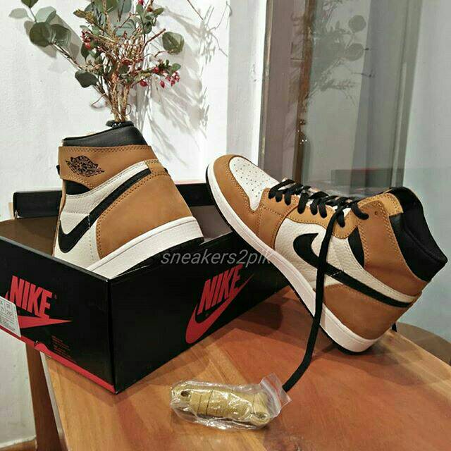 air jordan 1 golden harvest black sail