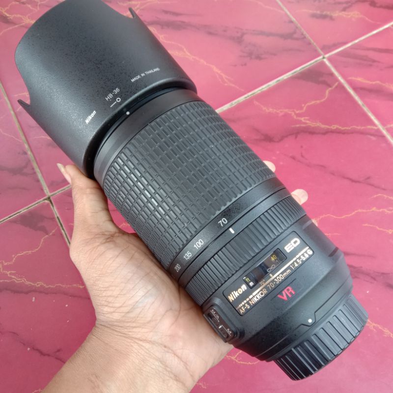Nikon afs 70-300mm VR / Lensa tele 70-300mm /lensa zoom nikon 70-300mm