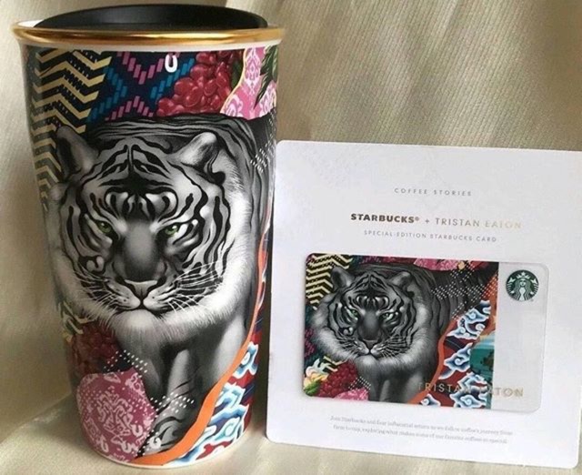 Starbucks vs Tristan Eaton Card saja