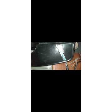 sayap suzuki black bravo