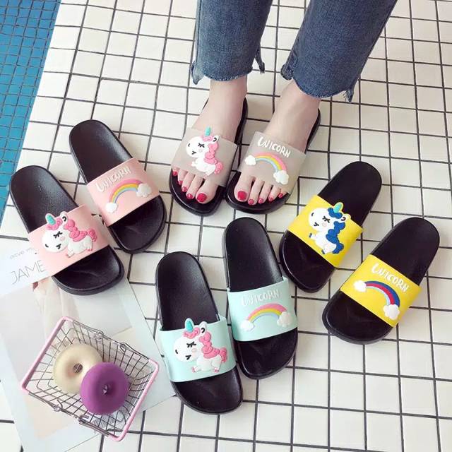 Dts sandal unicorn pelangi terbaru karet timbul realpict