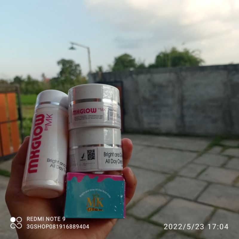 mk glow 1 paket kemasan baru