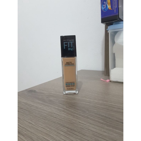 Maybelline fit me foundation shade 130 buff beige