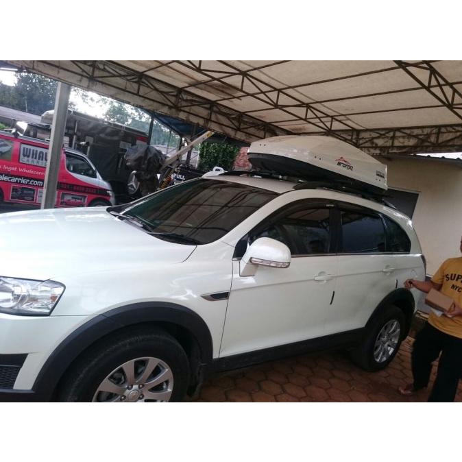 Liburan Akhir Tahun Bersama Roof Box Whale Carrier Roofbox