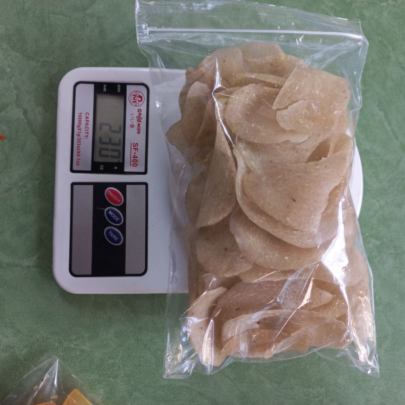 

Kerupuk Ikan Krapu Jamin Makyos