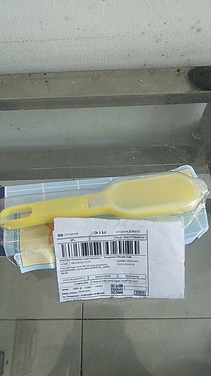 Alat Pembersih Sisik Ikan Dengan Tempat Pembuangan / Peeler X039