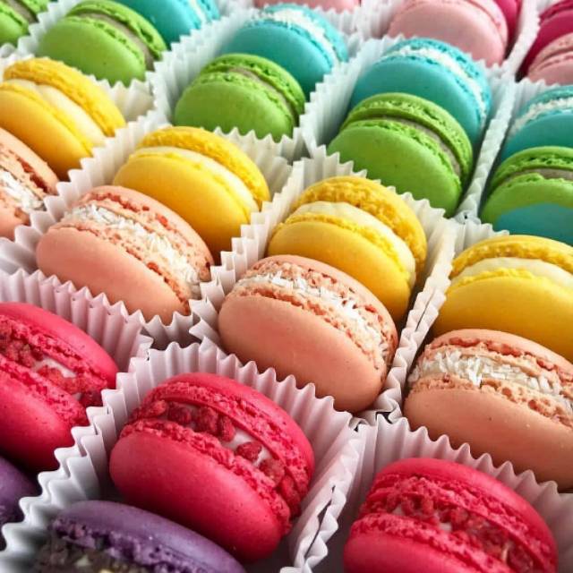 

Baby macaron isi 30