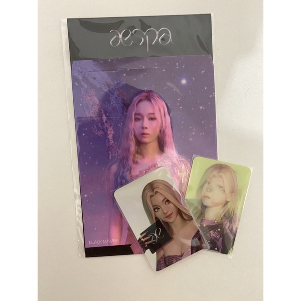 [UNSEALED] WINTER AESPA STANDEE BLACK MAMBA LENTICULAR HOLOGRAM PHOTOCARD PC