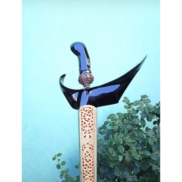 SETELAN WARANGKA KERIS