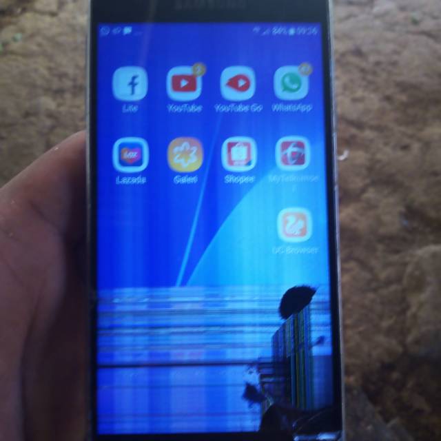 Samsung a3 2016 minus