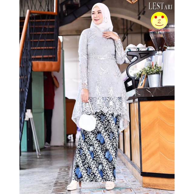 Kebaya Aurora Zahra Mutiara Payet ST / Kebaya Wisuda / Kebaya Seragam Nikah / Kebaya Brukat Payet Modern / Kebaya modern wisuda / Kebaya modern / Kebaya akad / Kebaya pengantin / Kebaya cantik / Kebaya terlaris / Kebaya terbaru / Kebaya Lamaran / Kebaya