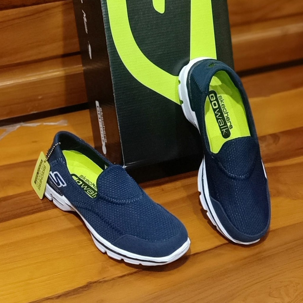 Sepatu Wanita Sneaker Skecher_Go walk Fashion Slip on Terbaru Murah