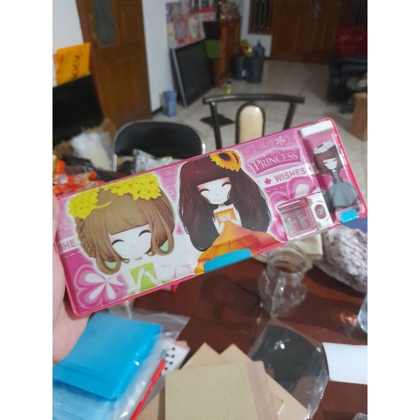 

tempat pensil pink wanita jepang