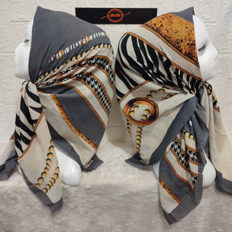 HIJAB SEGI EMPAT VOAL MOTIF ABU ZEBRA KERUDUNG JILBAB MURAH